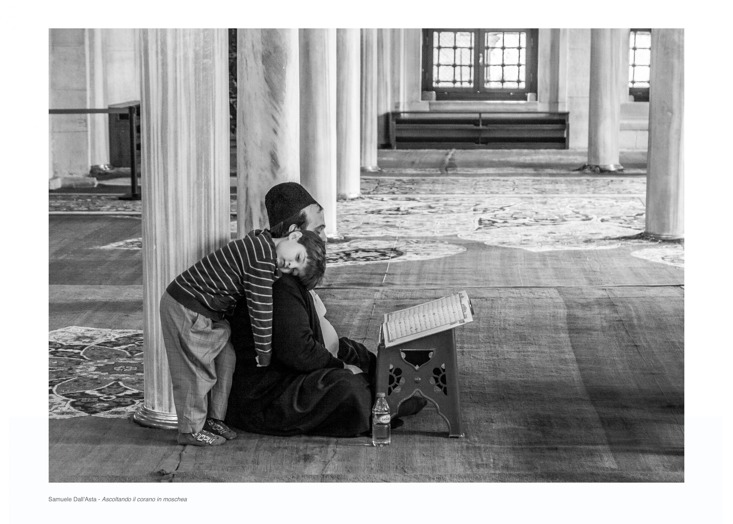 Samuele Dall'Asta - Ascoltando il corano in moschea