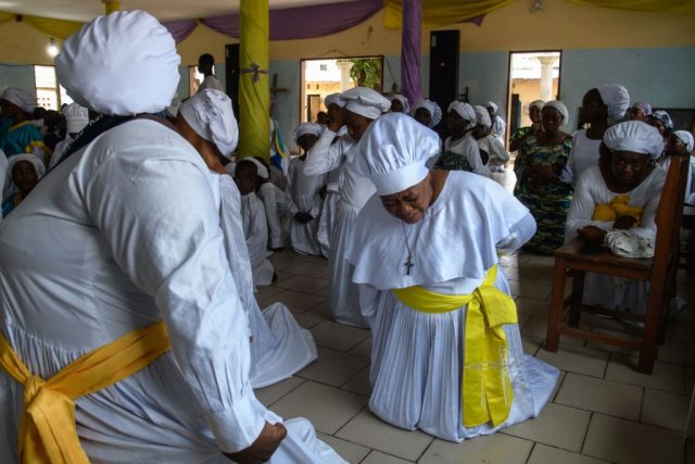 Cristiani Celesti Cotonou_B_0430