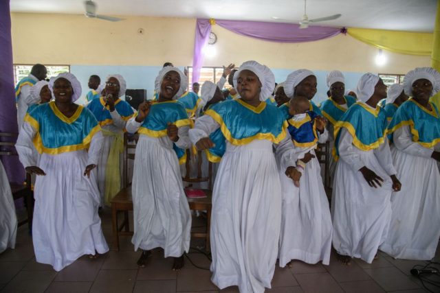 Cristiani Celesti Cotonou_B_0715